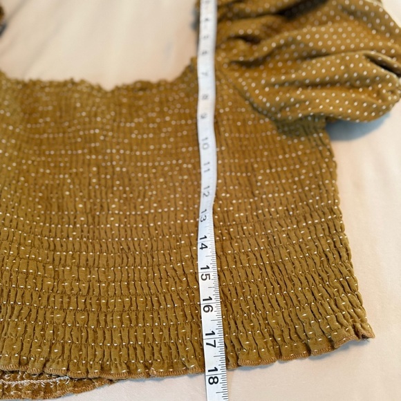 Wild Fable Size XL Cottagecore Smocked Cropped Off The Shoulder Tops Lot of 2 - Picture 8 of 12